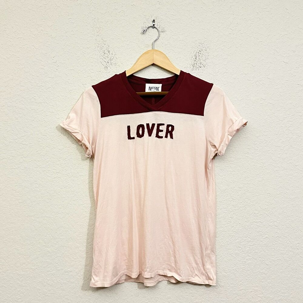 NATION LTD T-Shirt Light Pink "Lover Fighter" V-Neck SS Cotton